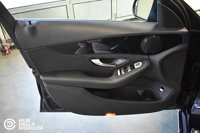 MERCEDES-BENZ C 300 de S.W. Auto EQ-Power Business Extra